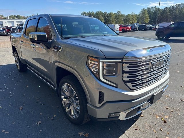 Used 2024 GMC Sierra 1500 Denali w/ Denali Reserve Package image 7