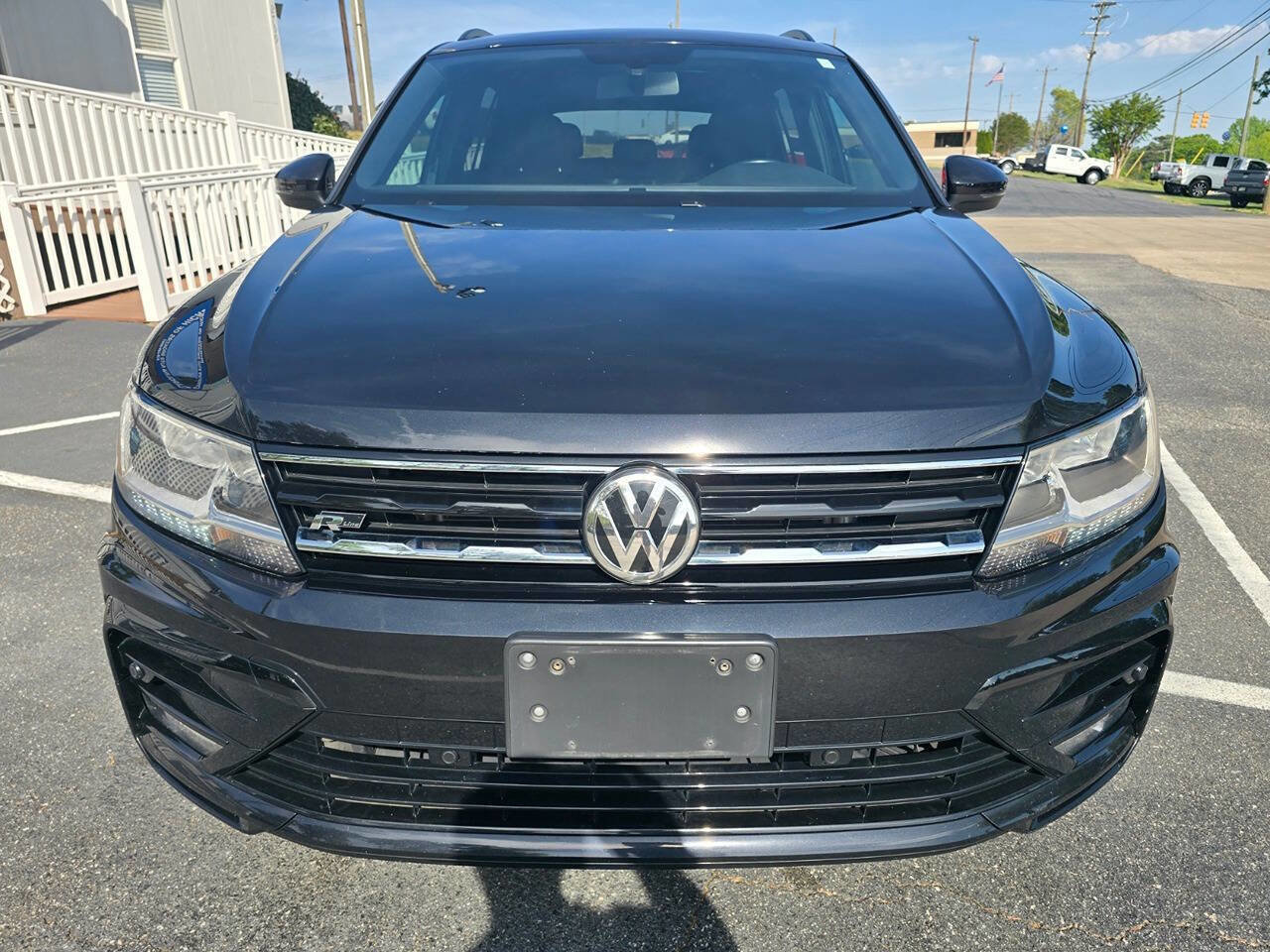 Used 2021 Volkswagen Tiguan SE AWD/4WD image 9