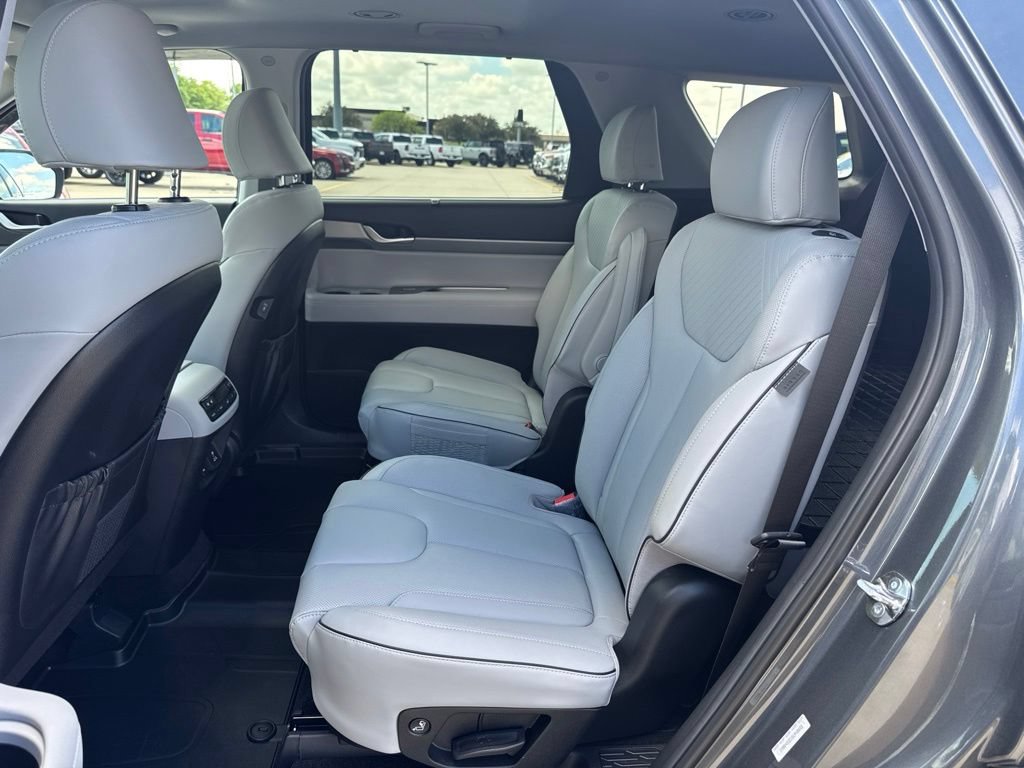 Used 2025 Hyundai Palisade SEL AWD/4WD image 19