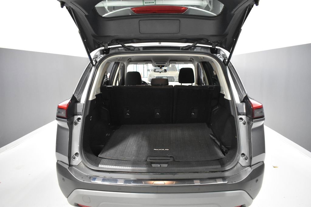 Used 2022 Nissan Rogue SV image 28