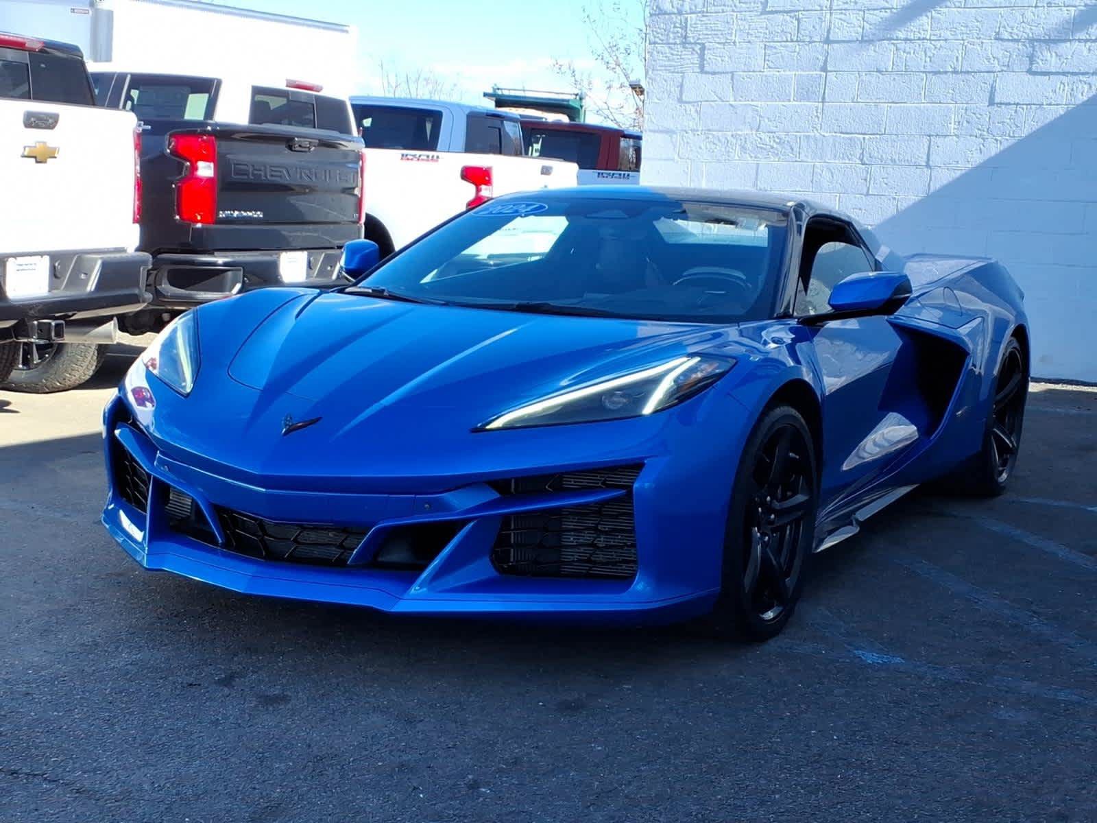 Used 2024 Chevrolet Corvette E-Ray w/ ZER Performance Package AWD/4WD image 3
