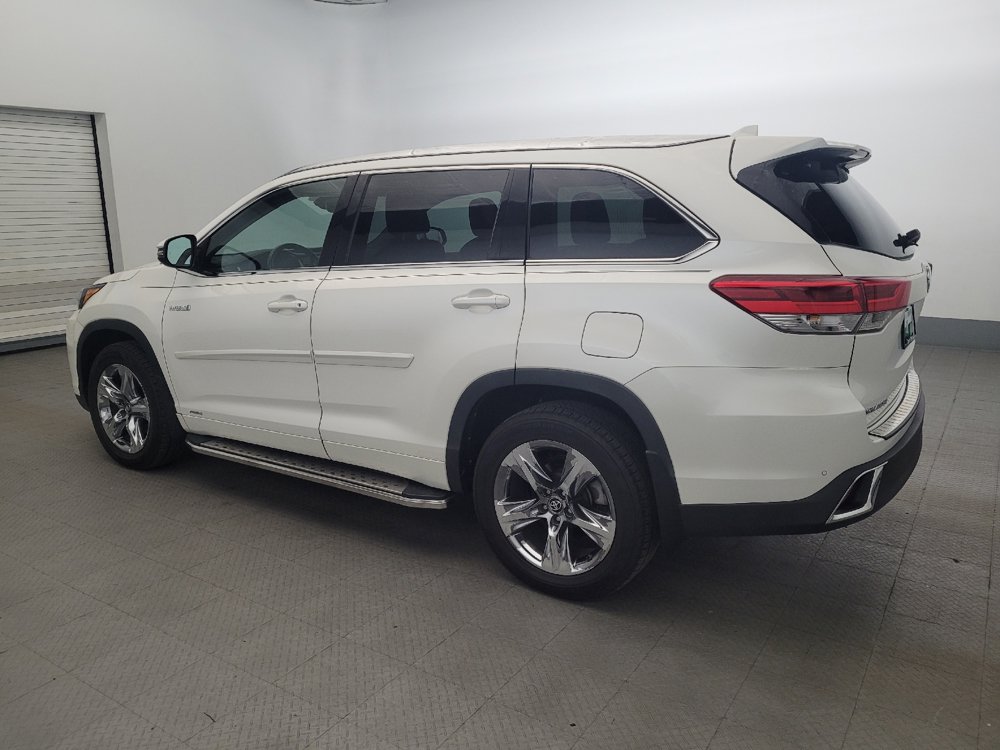 Used 2019 Toyota Highlander Limited Platinum AWD/4WD image 3