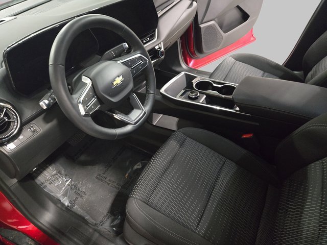 New 2026 Chevrolet Equinox LT image 18