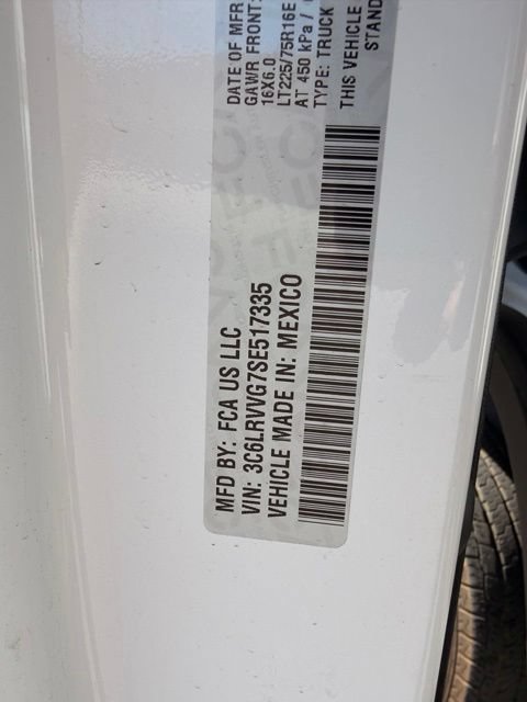 Used 2025 RAM ProMaster 2500 w/ U-Haul Equipment Group FWD image 17
