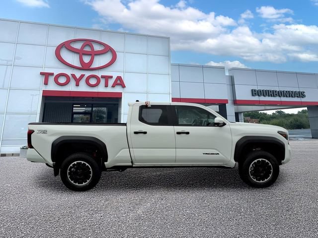 New 2026 Toyota Tacoma TRD Off-Road w/ TRD Off Road Premium Package AWD/4WD image 2