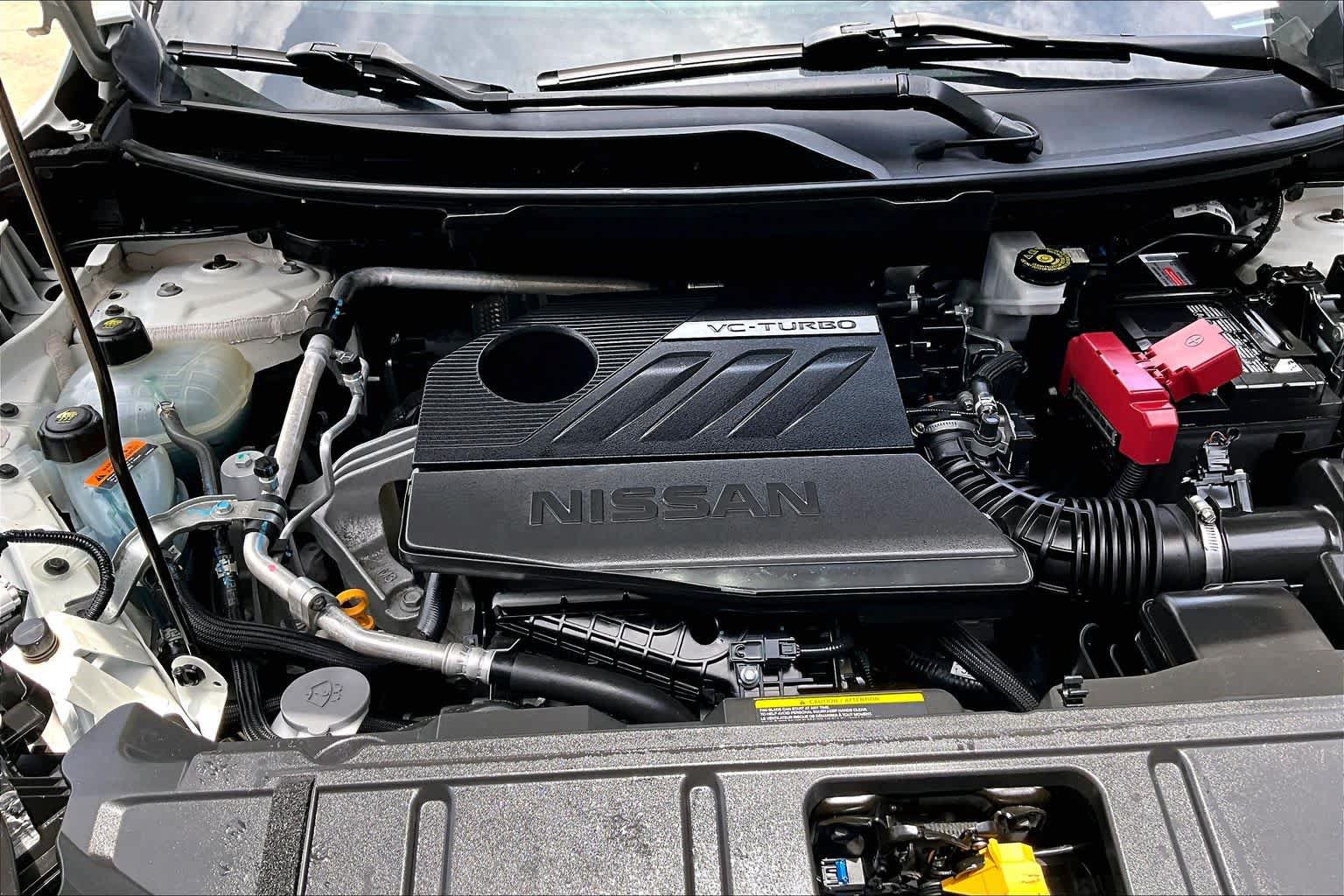 Certified 2024 Nissan Rogue SV FWD image 31