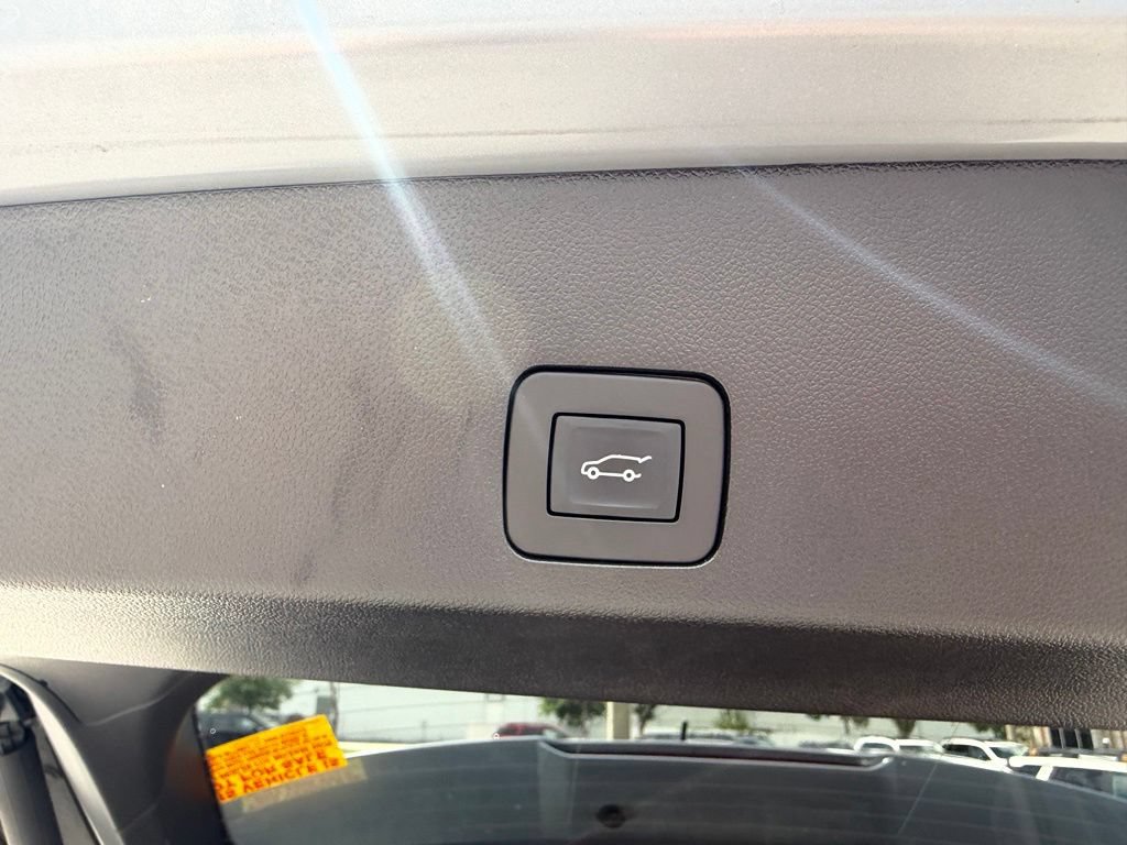 Used 2022 Buick Encore GX Select FWD image 10