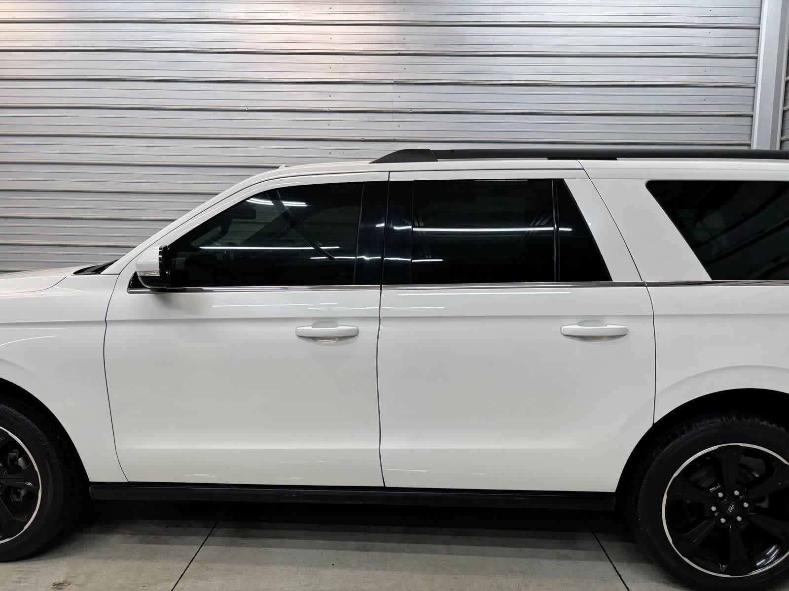 Used 2022 Ford Expedition Max Limited AWD/4WD image 7