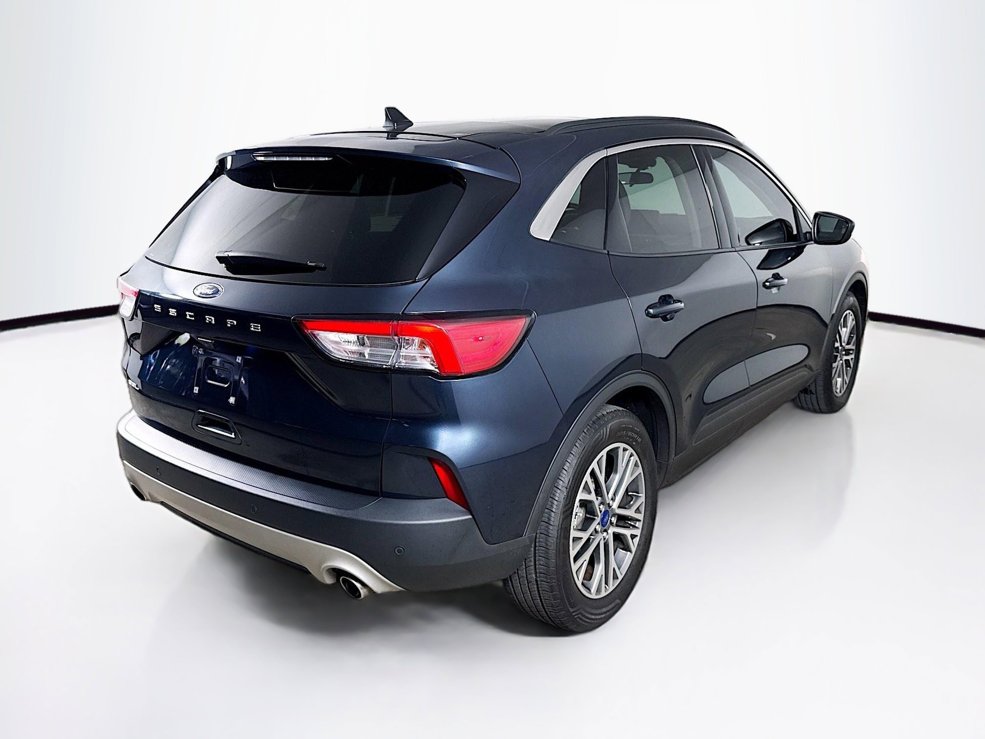 Used 2022 Ford Escape SEL w/ Technology Package image 32