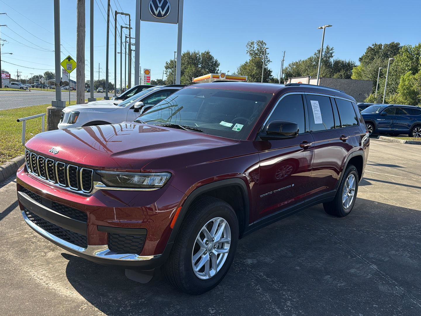 Used 2023 Jeep Grand Cherokee L Laredo w/ Luxury Tech Group I