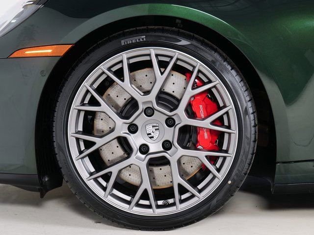 New 2026 Porsche 911 Carrera 4S image 32