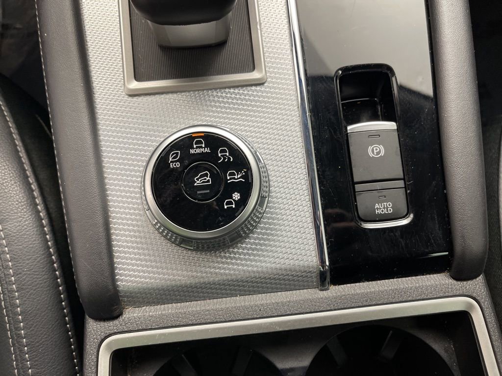 Used 2022 Mitsubishi Outlander SEL image 12