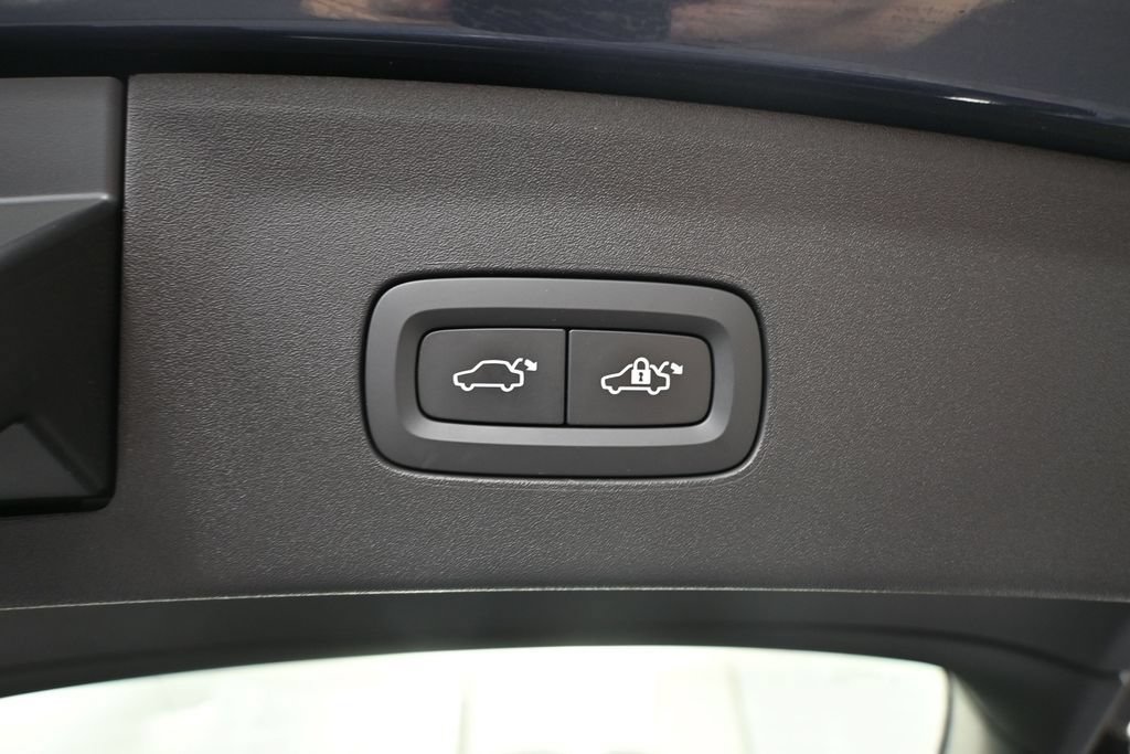 Used 2024 Polestar Polestar 2 AWD/4WD image 33