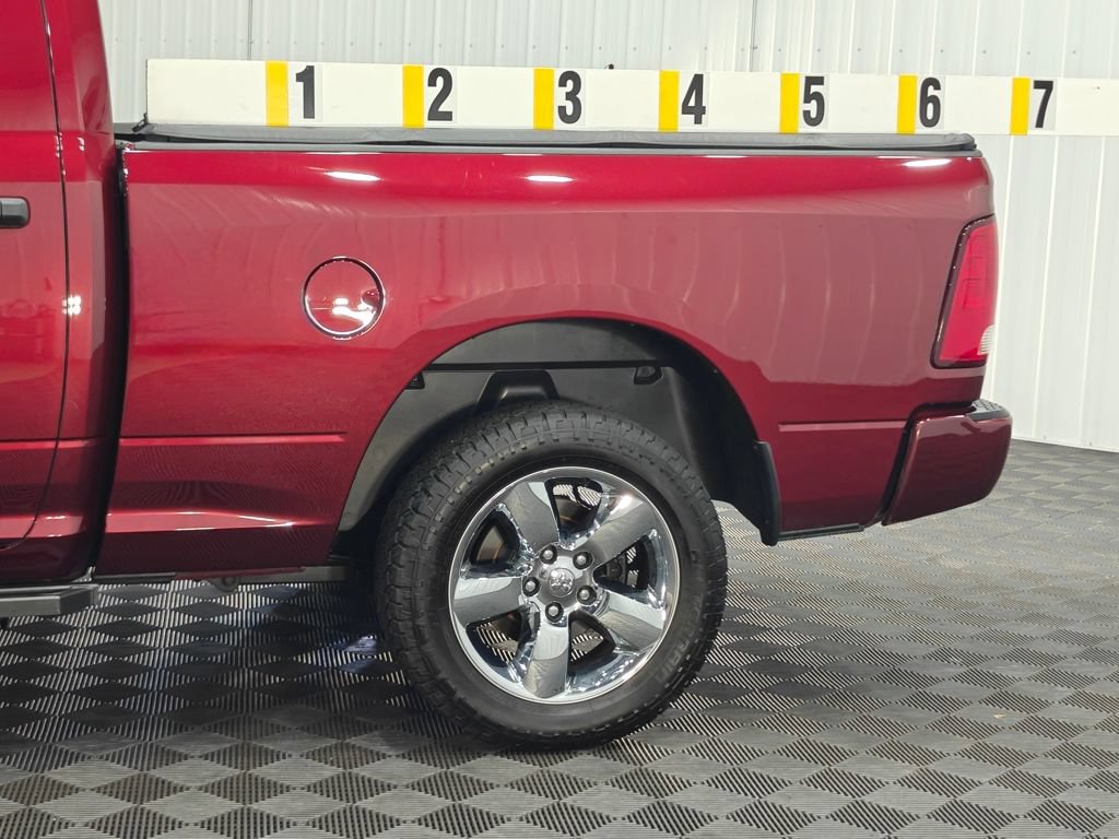 Used 2018 RAM 1500 Express w/ Express Value Package AWD/4WD image 21