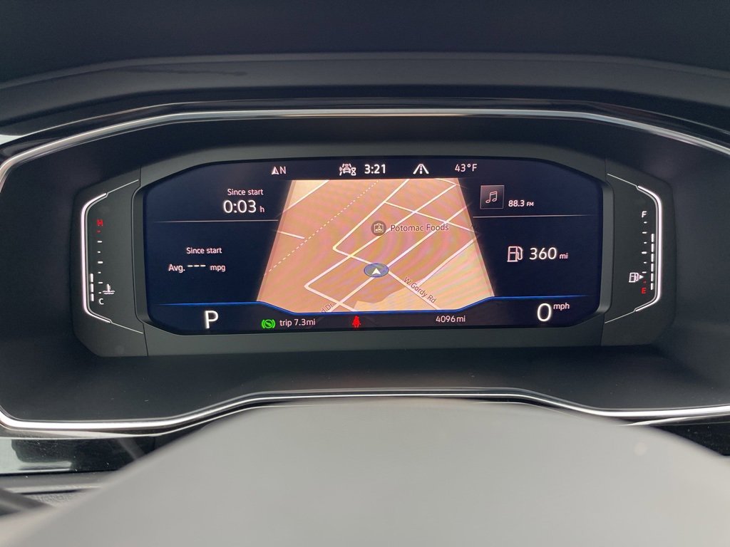 Used 2024 Volkswagen Jetta SEL image 9