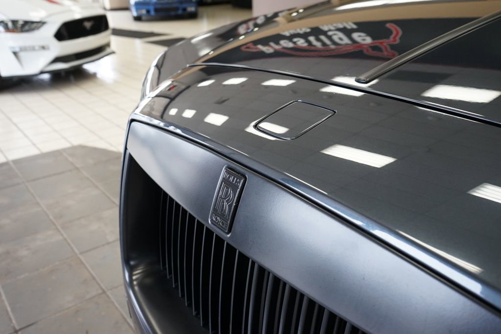 Used 2016 Rolls-Royce Wraith image 30