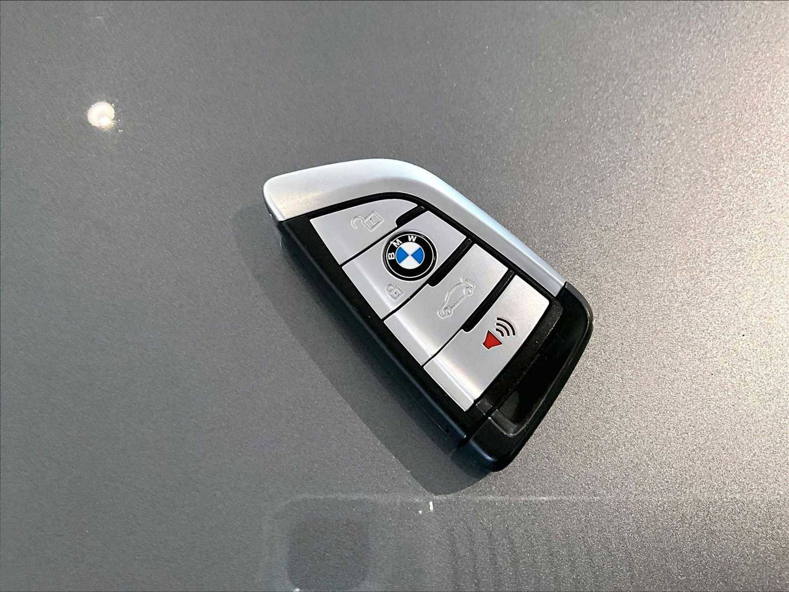 Used 2023 BMW 540i w/ M Sport Package RWD image 35