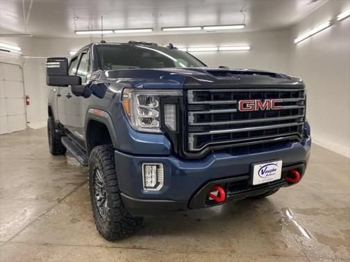 Used 2022 GMC Sierra 2500 AT4 w/ Gooseneck/5TH Wheel Package AWD/4WD image 4
