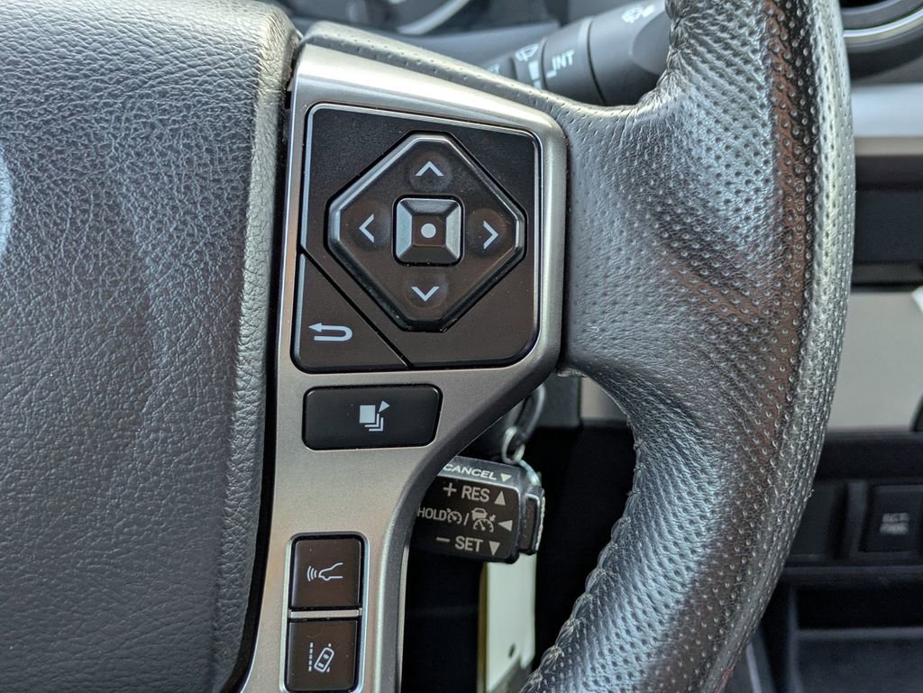 Used 2019 Toyota Tacoma SR5 RWD image 26