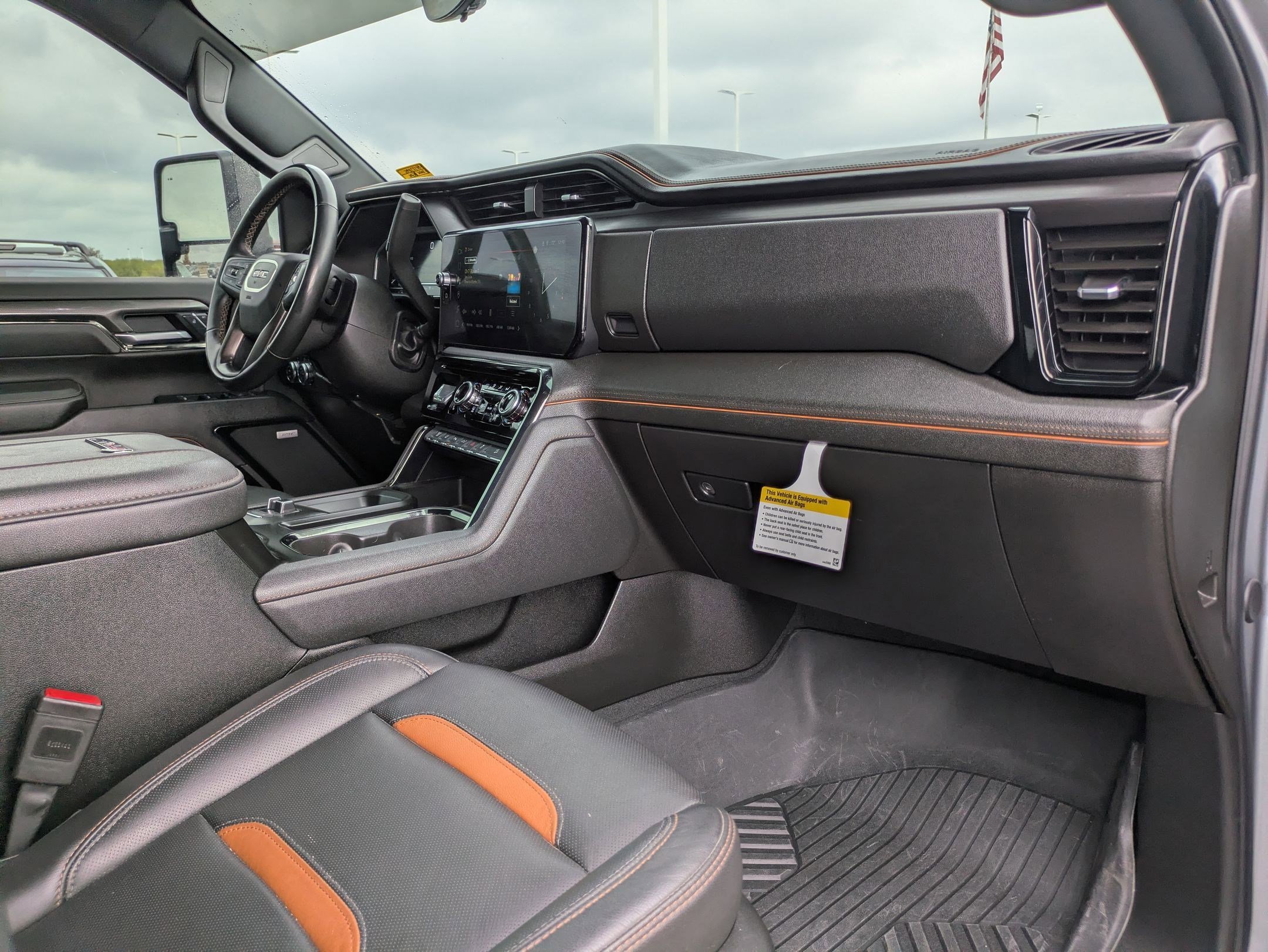 Used 2025 GMC Sierra 2500 AT4 w/ AT4 Premium Plus Package image 29