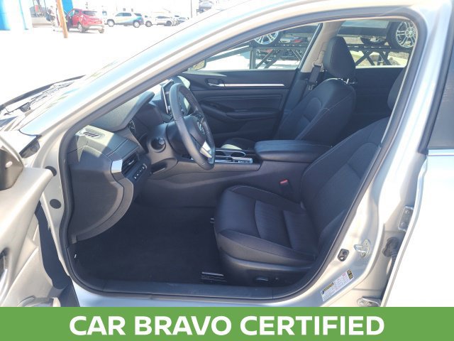 Used 2022 Nissan Altima 2.5 SV w/ SV Premium Package FWD image 19