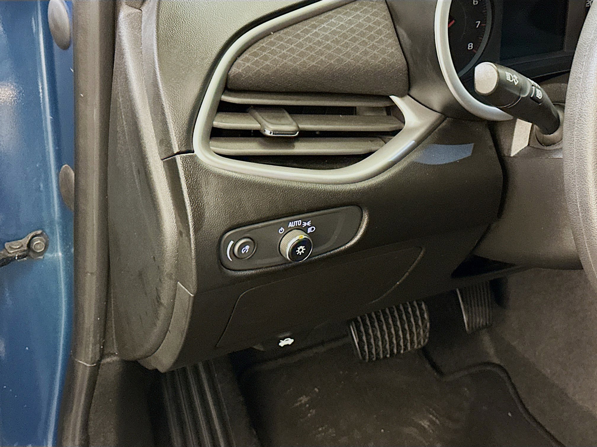 Used 2024 Chevrolet Malibu LT image 17