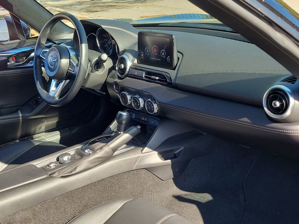 Used 2021 MAZDA MX-5 Miata Grand Touring RWD image 13