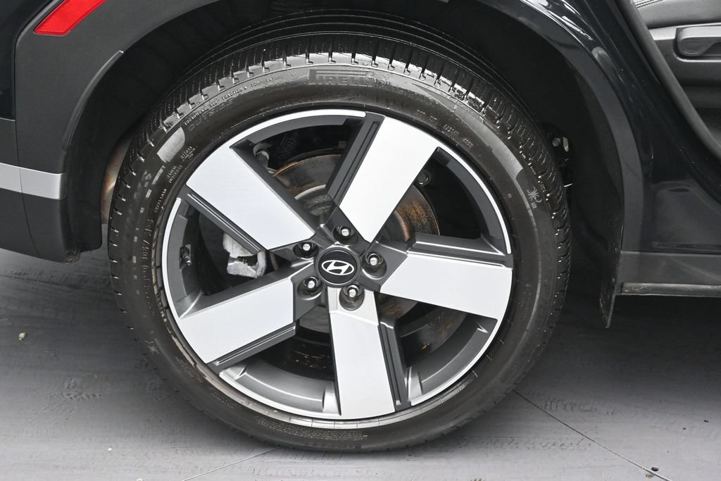 Used 2024 Hyundai Santa Fe Limited FWD image 37