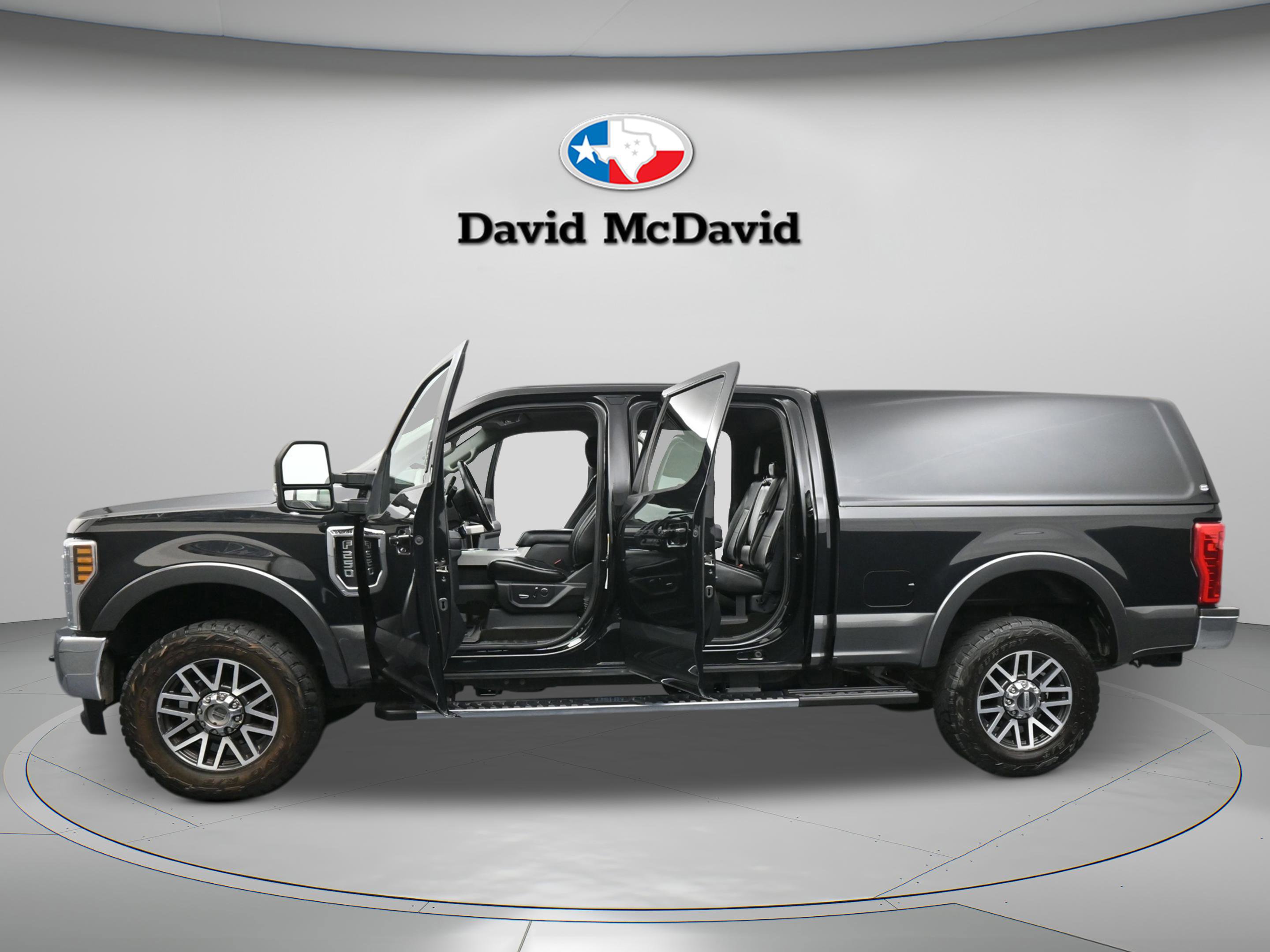 Used 2018 Ford F250 Lariat w/ Lariat Value Package image 35