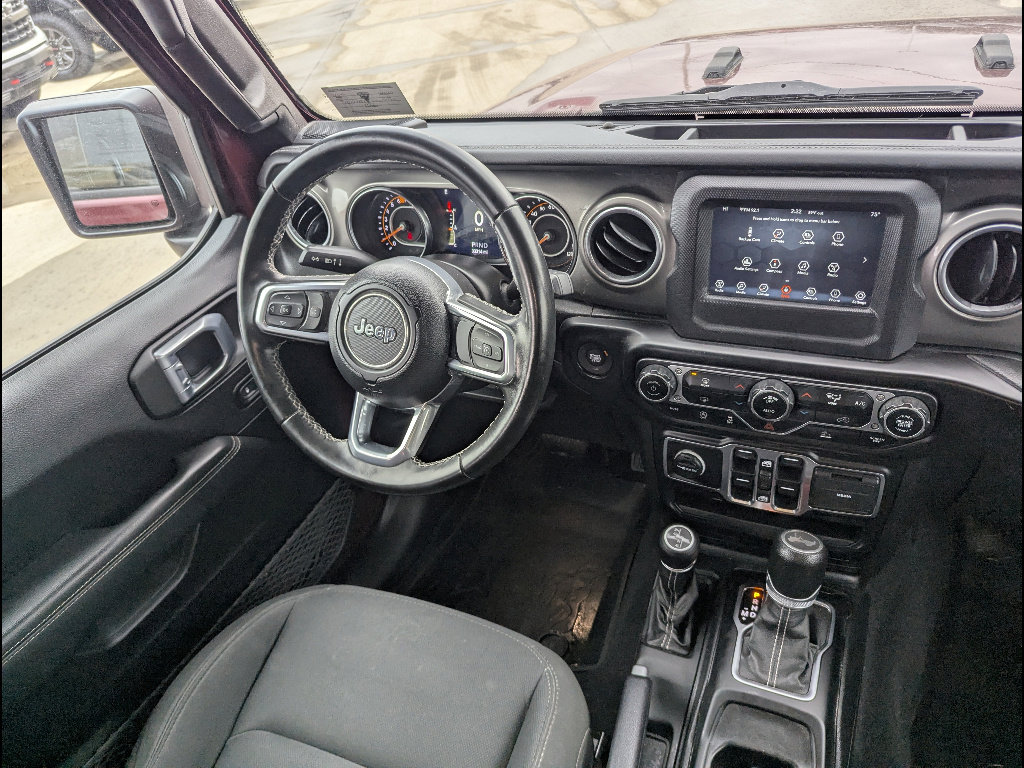 Used 2021 Jeep Wrangler Unlimited Sahara AWD/4WD image 23