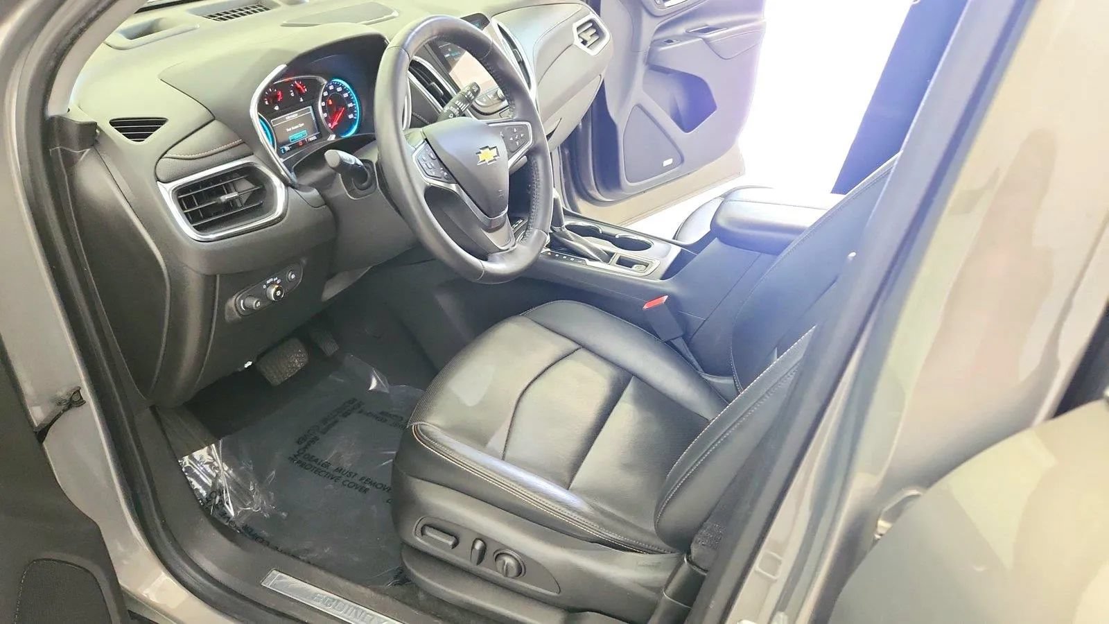 Used 2018 Chevrolet Equinox Premier AWD/4WD image 14
