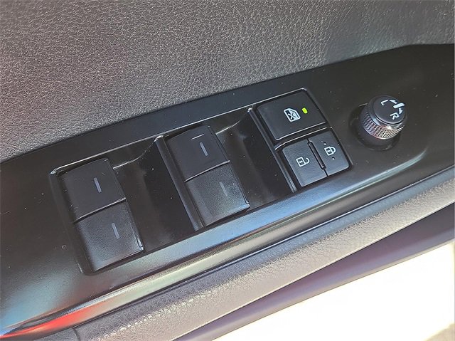 Used 2025 Toyota Camry LE image 15