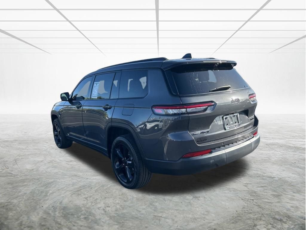 Certified 2023 Jeep Grand Cherokee L Limited w/ Luxury Tech Group II image 6