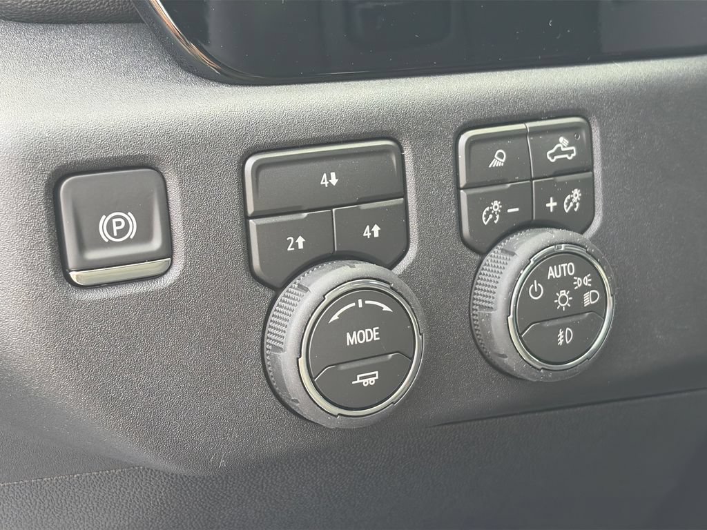 New 2026 Chevrolet Silverado 3500 LT w/ Safety Package AWD/4WD image 17