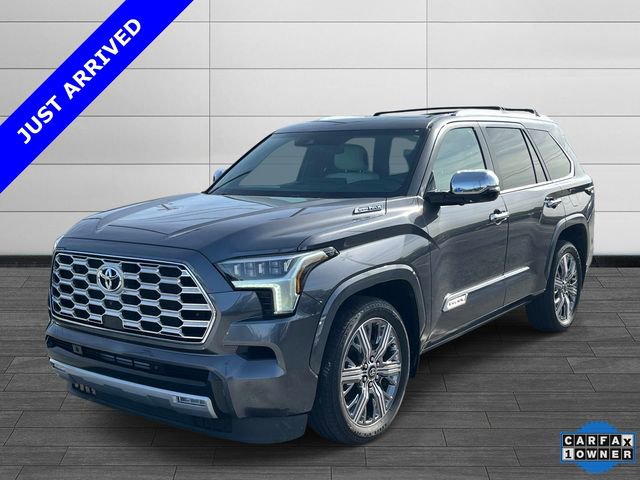 Used 2025 Toyota Sequoia Capstone image 7
