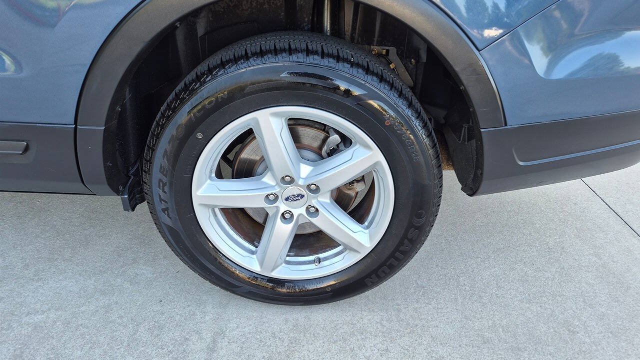 Used 2018 Ford Explorer FWD image 18