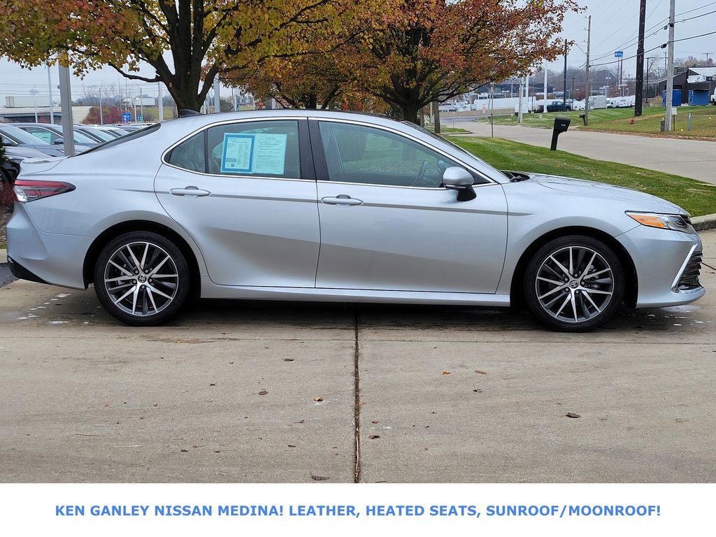 Used 2024 Toyota Camry XLE image 2