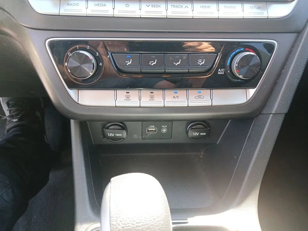 Used 2019 Hyundai Sonata SE image 13