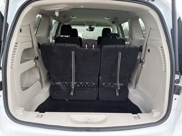 Used 2024 Chrysler Voyager LX image 12