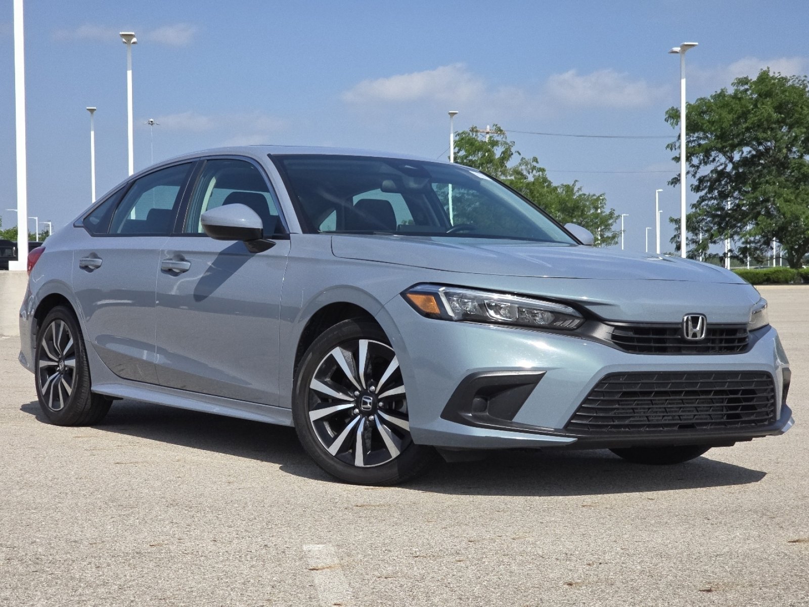 Used 2024 Honda Civic EX image 2