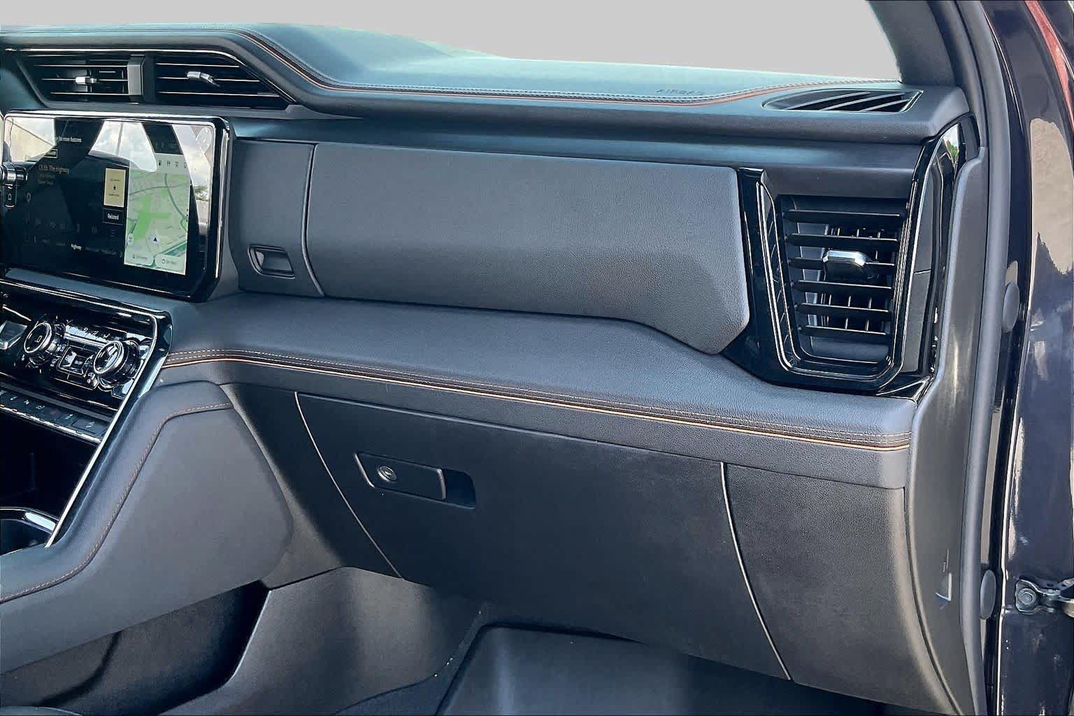 Certified 2026 GMC Sierra 2500 AT4 AWD/4WD image 18