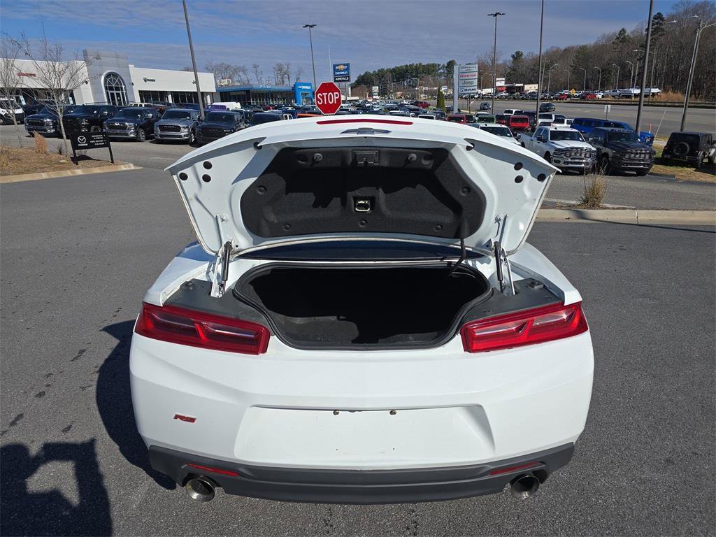 Used 2017 Chevrolet Camaro LT w/ RS Package image 5