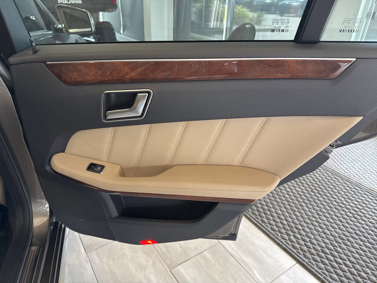 Used 2013 Mercedes-Benz E 350 4MATIC Sedan w/ Premium 1 Pkg image 35