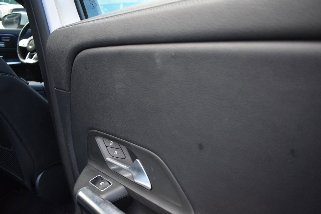 Used 2022 Mercedes-Benz GLA 35 AMG 4MATIC image 30