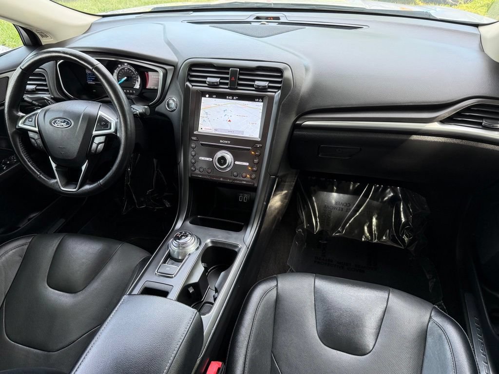 Used 2019 Ford Fusion Titanium AWD/4WD image 28