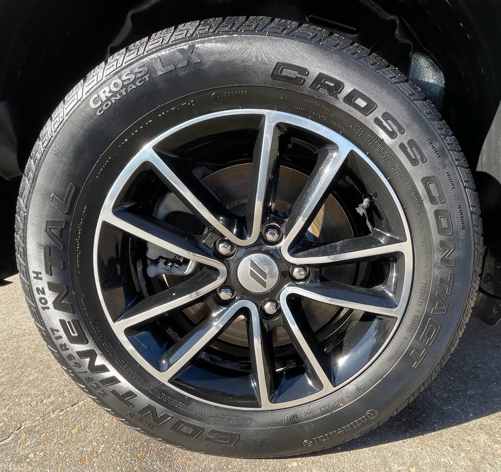 Used 2018 Dodge Journey SXT w/ Connectivity Group FWD image 16