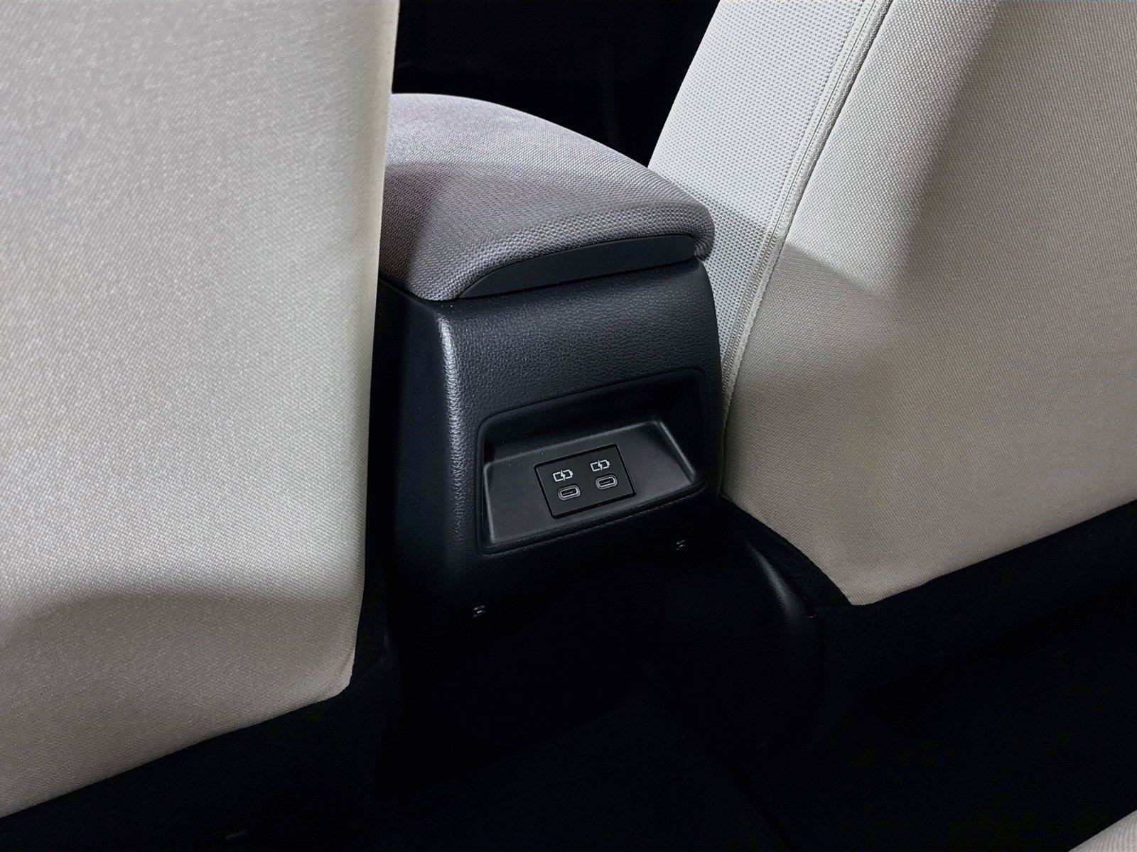 Certified 2025 Toyota Corolla LE FWD image 31