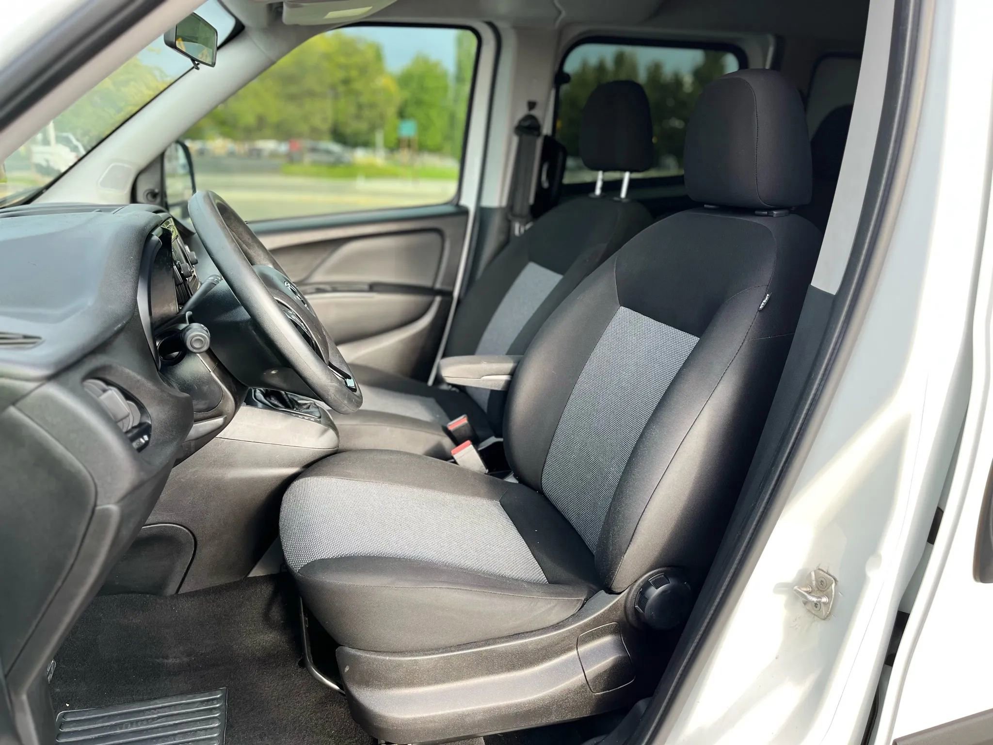 Used 2020 RAM ProMaster City Wagon image 17