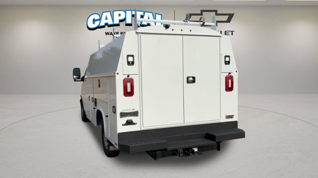 New 2025 Chevrolet Express 3500 w/ Power Convenience Package RWD image 4
