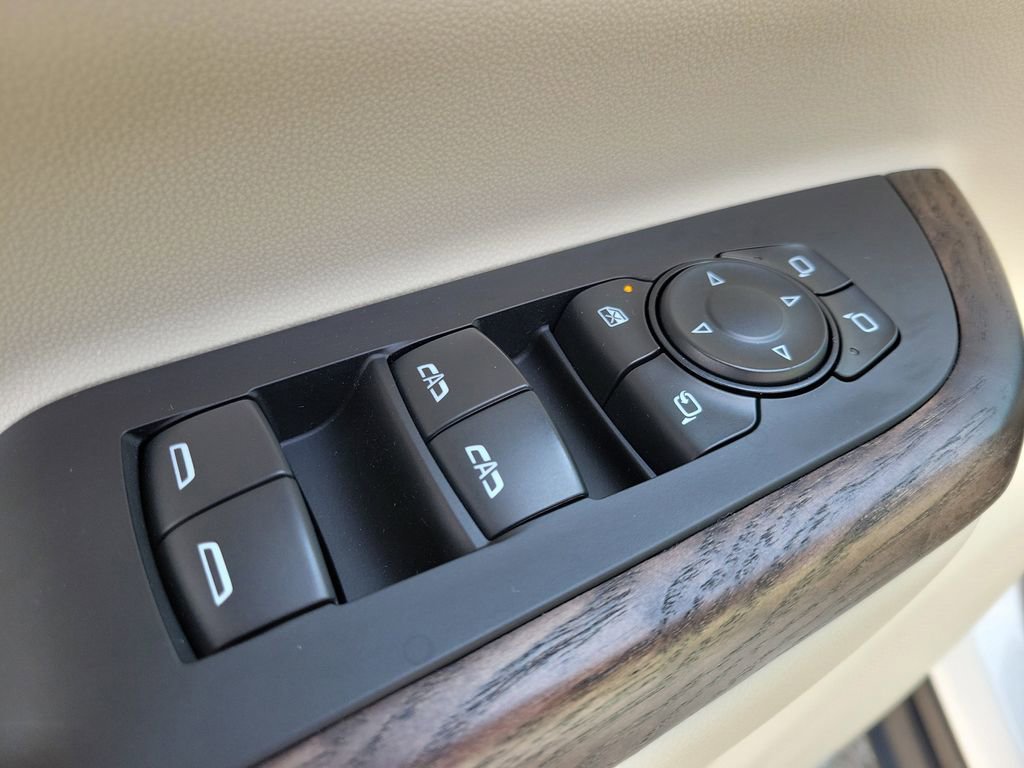 Certified 2023 GMC Acadia Denali AWD/4WD image 19